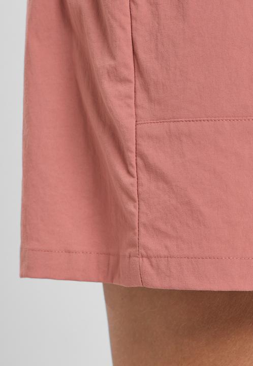 Actual product image Jack Wolfskin Desert Shorts W (42)