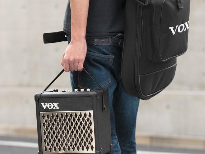 Actual product image Vox Mini5 Rhythm (Guitar, 5 W)