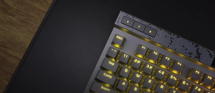 Produktbild Corsair K70 MAX RGB (DE, Kabelgebunden)