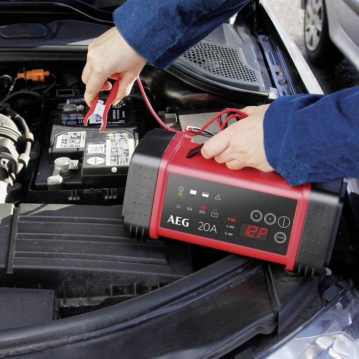 Actual product image AEG Automatic charger (12V, 24V, 20 A)