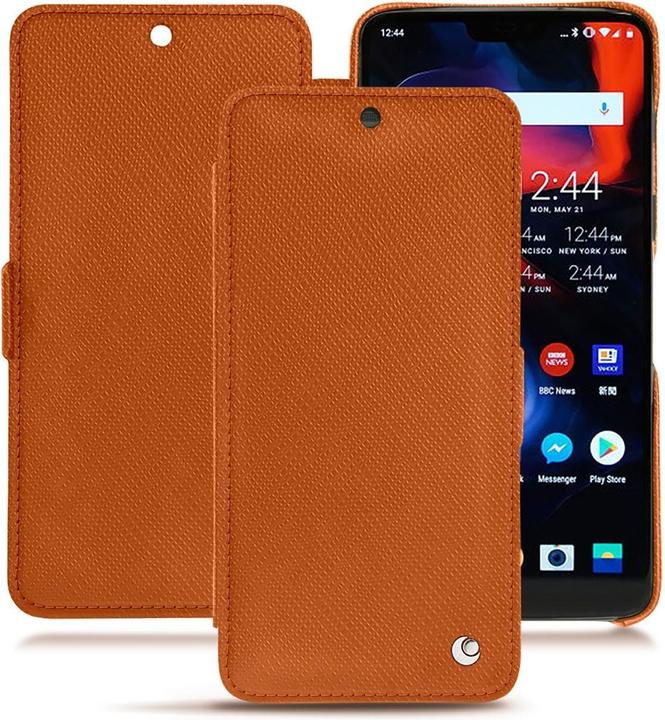 Orange vibrant ( Pantone #e36b39 )