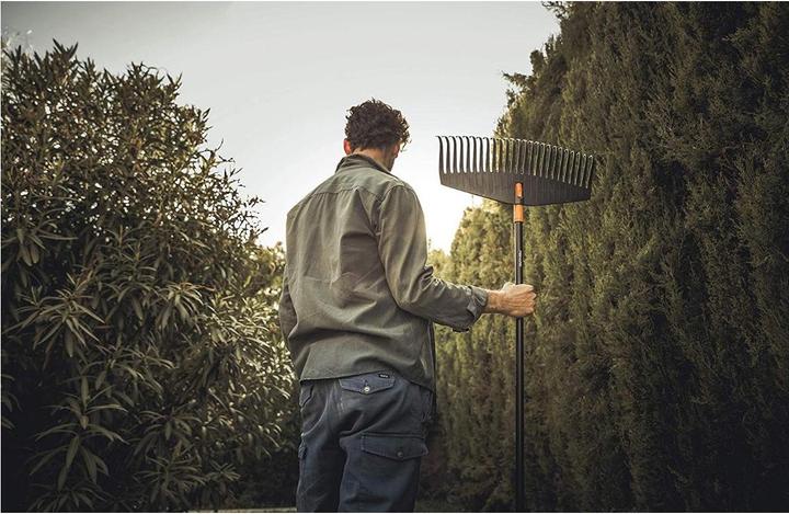 Actual product image Fiskars 1014915 Rake