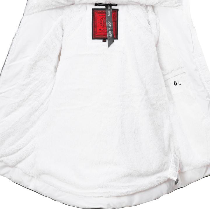 Actual product image Marikoo Amber (XL)