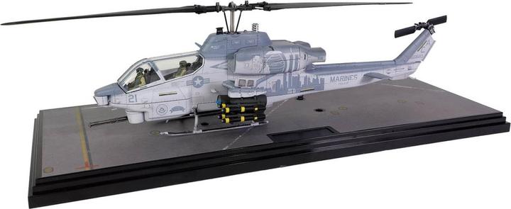 Immagine prodotto Forces of Valor Elicottero d'attacco Bell AH-1W Whiskey Cobra