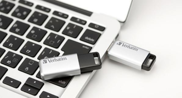 Image du produit Verbatim Clé USB Secure Data Pro 32 Go 98665 (32 Go, USB-A, USB 3.0)