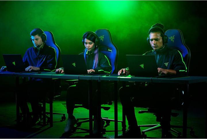 Produktbild Razer Blackshark V2 Pro (2023) (Kabellos)