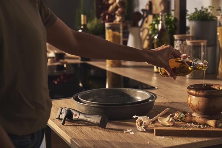 Actual product image Ballarini 3-piece Torre frying pan set 24 + 28cm (52 cm, Frying pan, Aluminium)