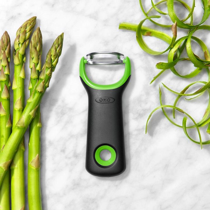 Actual product image OXO GG asparagus peeler