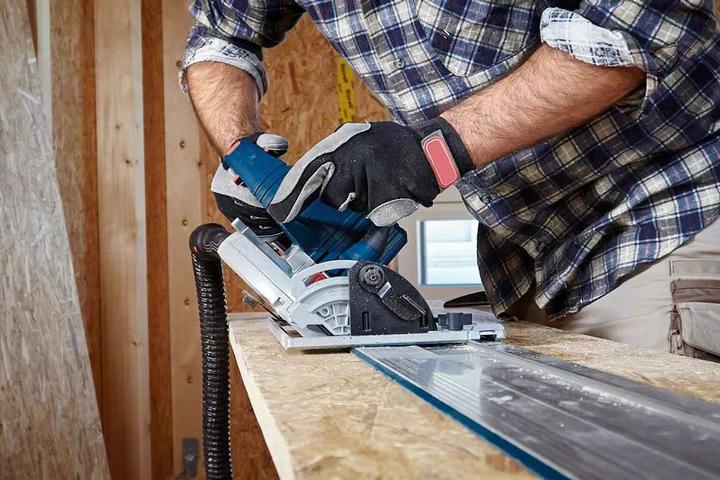 Produktbild Bosch Professional GKS 18V-68 GC