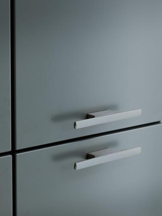 Actual product image Furnipart Furniture handle Tau width 126 mm, aluminium stainless steel effect