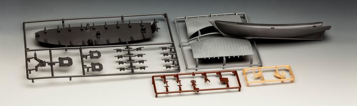 Actual product image Revell Black Pearl