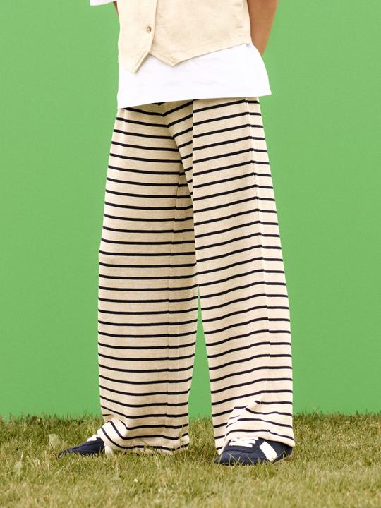Actual product image Name it Wide Fit Hose (122)