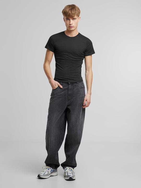 Actual product image Mister Tee MisterTee Basic T-Shirt - 181567 (M)