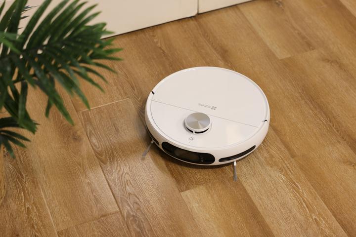 Actual product image EZVIZ RS20 Pro (Vacuum mopping robot)
