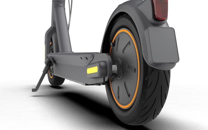 Produktbild Segway-Ninebot KickScooter MAX G30E II (25 km/h, 65 km, 350 W)