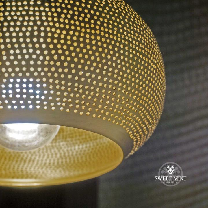 Actual product image Sweet Mint Oriental Lamp Potiki Dots (E27)