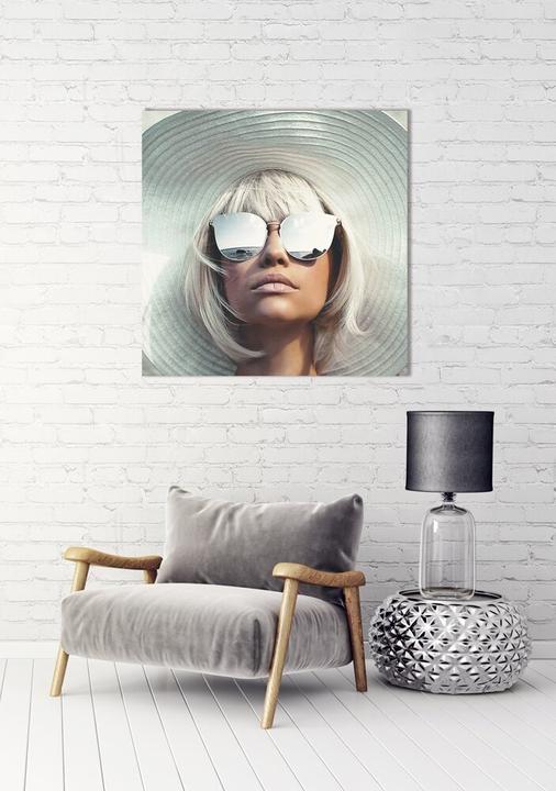 Produktbild Schubiger Bild Schöne Frau in Der Sonne (100 x 100 cm)