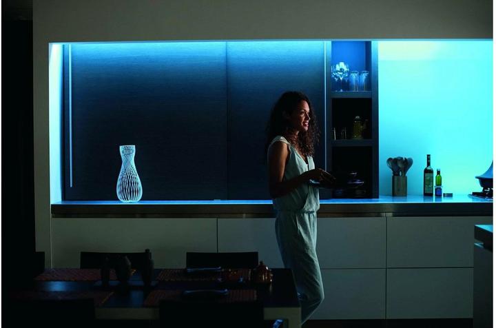 Produktbild Philips Hue Lightstrips BT Erweiterung (RGBW, 100 cm, Indoor)
