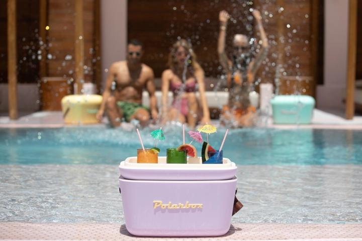 Actual product image Polarbox Retro Cooler purple 12l (12 l)