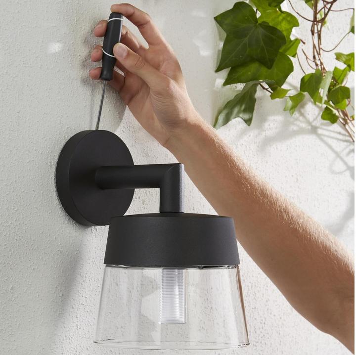 Actual product image Philips Hue Attract Base (600 lm)