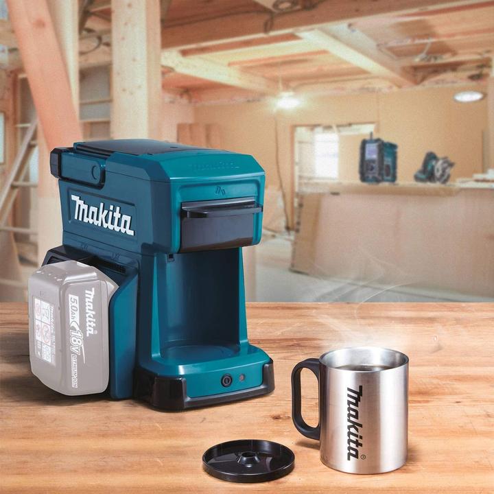 Actual product image Makita DCM501Z