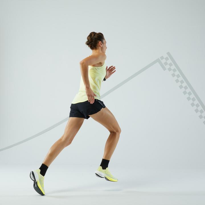 Produktbild Kiprun Lauf-Tanktop Damen nahtlos - Run 500 Comfort gelb (S)