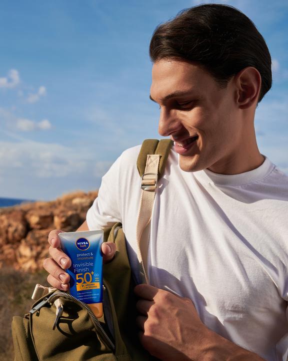 Produktbild NIVEA Invisible Finish (Sonnencreme, SPF 50+, 150 ml)