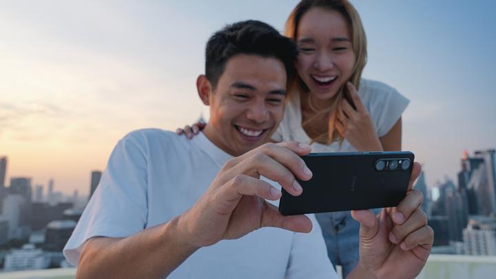 Productafbeelding Sony Xperia 1 V (256 GB, Black, 6.50", Hybride dubbele SIM, 48 Mpx, 5G)