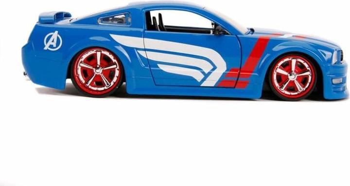 Produktbild Jada Avengers Captain America mit Auto 1:24