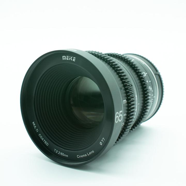 Actual product image Meike 65 mm T/2.2 Fuji X (Fujifilm X, APS-C / DX)