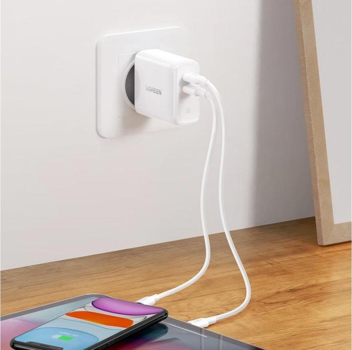 Produktbild Ugreen USB-C 36W PD Ladegerät 2-Port (36 W)