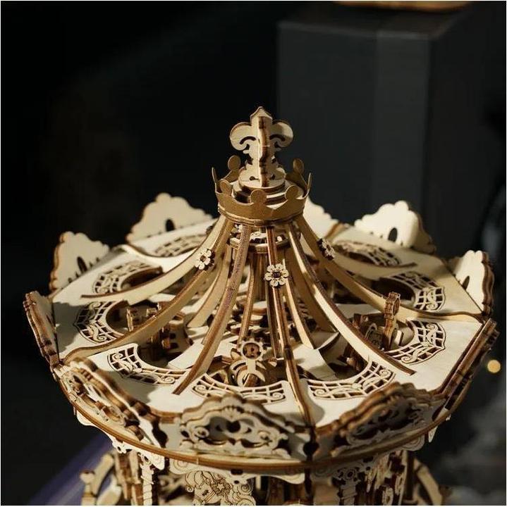 Actual product image Robotime Music Box Romantic Carousel (346 pieces)