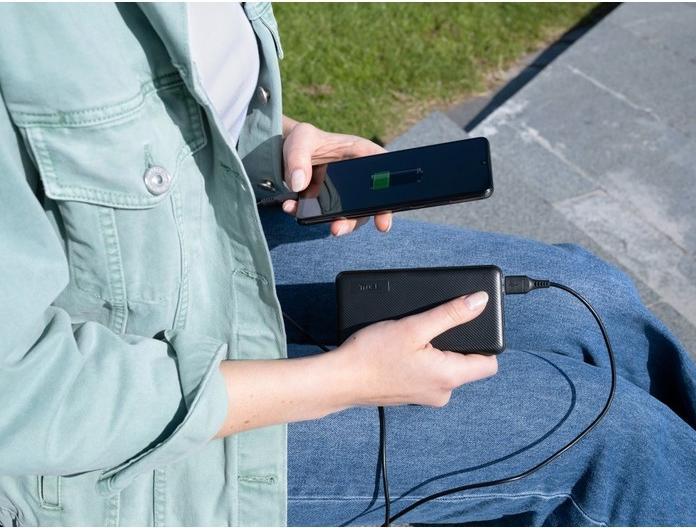 Image du produit Trust Primo (10000 mAh, 15 W, 15 Wh)