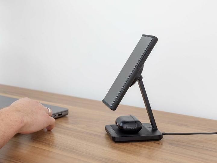Image du produit Quad Lock Dual Desktop Wireless Charger (15 W)