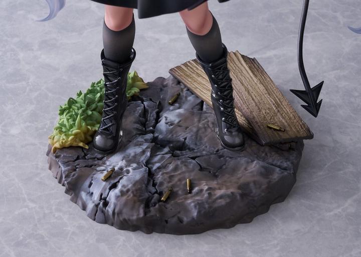 Actual product image Spiritale Blue Archive PVC Statue 1/7 Shiromi Iori 24 cm