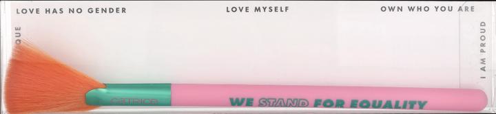 Actual product image Catrice Brush Highlighter Brush C01 We Stand for Equality 1 pc. (Highlighter)