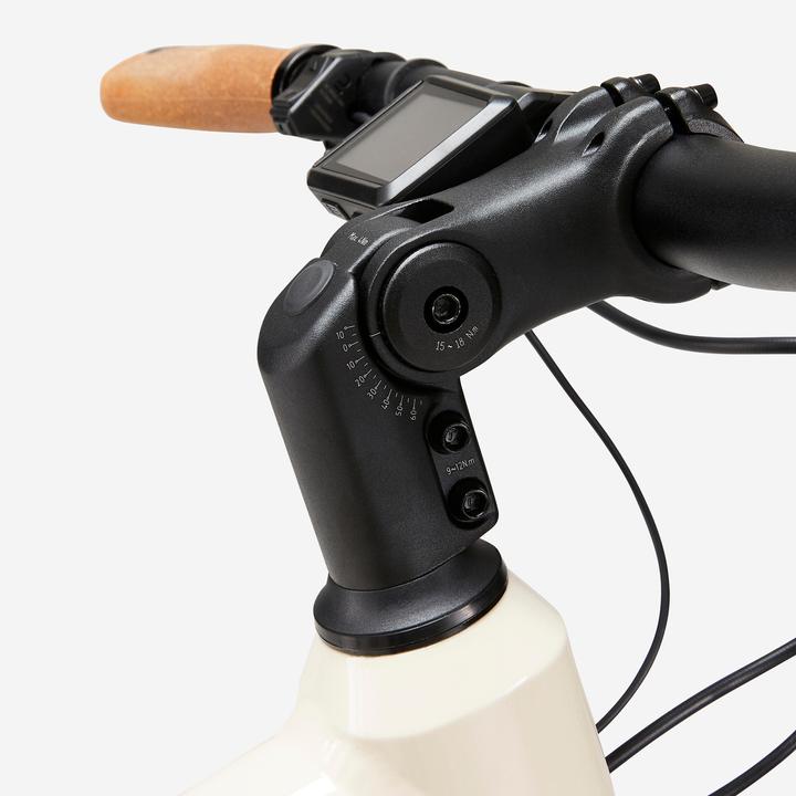 Image du produit Rockrider E-Bike SUV Trekking 28 pouces e-actv 500 LF entrée basse Yamaha beige