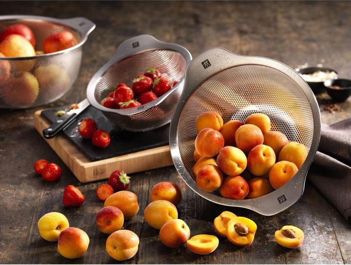Actual product image Zwilling Sieve (24 cm)