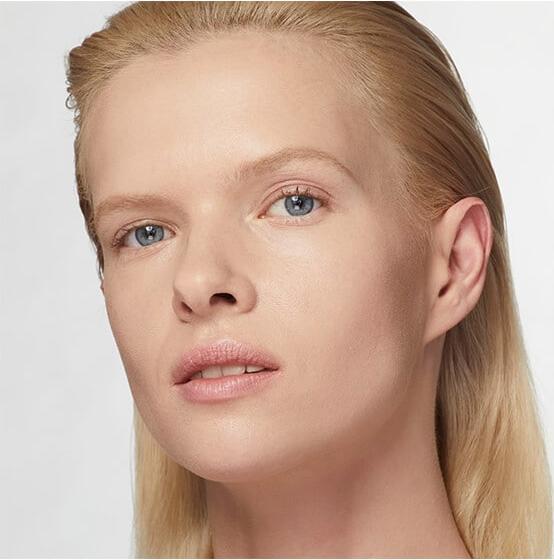 Actual product image Estée Lauder Double Wear Stay-In-Place Makeup (2C1 Pure Beige)