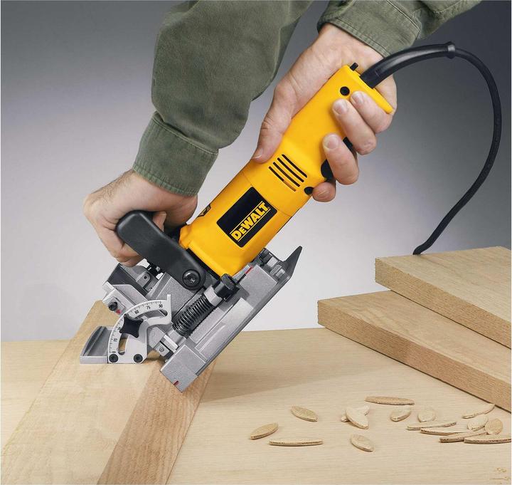 Immagine prodotto DeWalt DW682K