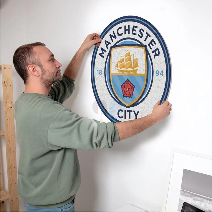 Actual product image Iconic Man City FC - Logo - Wooden Puzzle Size M (270 pieces) (270 pieces)