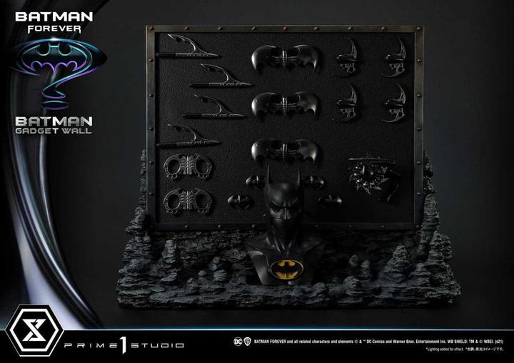Produktbild Prime 1 Studio Batman Forever Museum Masterline Series Diorama 1/3 Batman Gadget Wall 49 cm