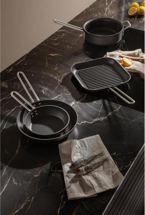 Actual product image Eva Solo Eva Trio Professional grill pan 28x28 cm keramisk Slip-Let® belaegning (28 cm, Grill pan, Ceramic)