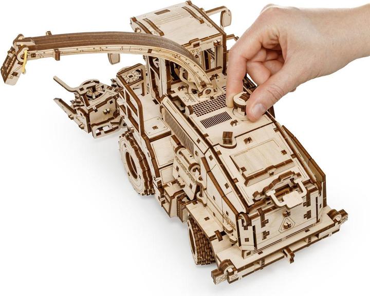 Produktbild Eco Wood Art 3D Holz Modellbausatz - Silohäcksler (Havester Forage) Gomeslmash FS80 Pro