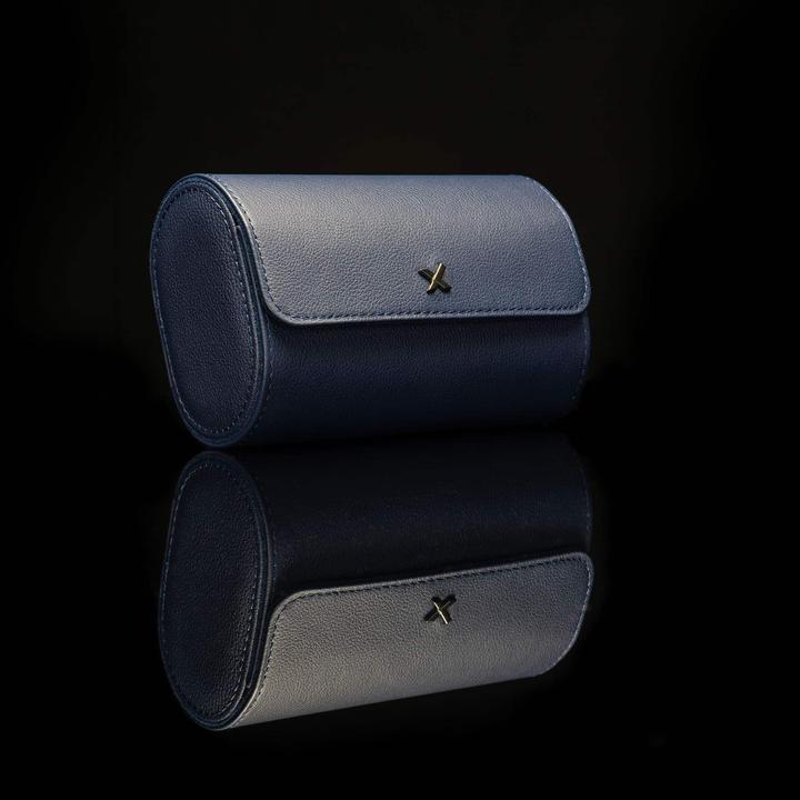 Actual product image Luxcessory Admiral watch roll with tracker for 2 watches