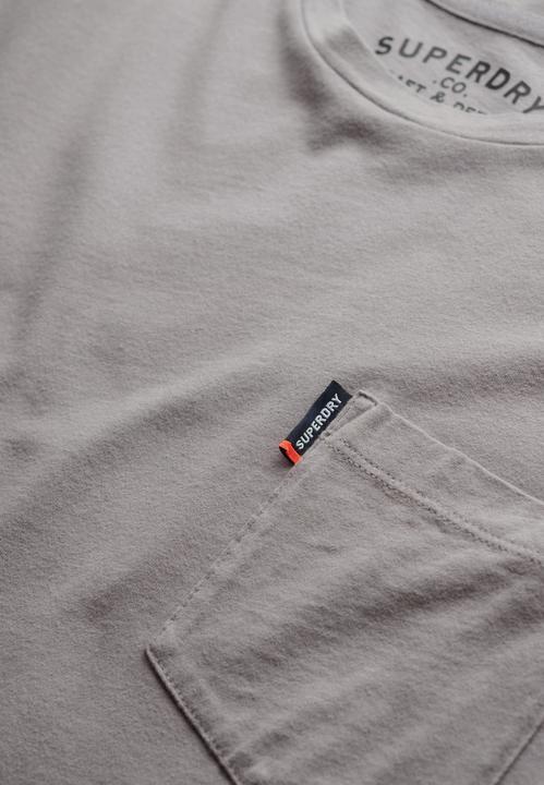 Actual product image Superdry Classic Essential Pocket Tee (L)