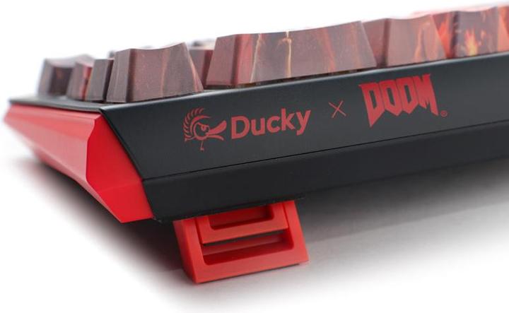 Image du produit Ducky x Doom One 3 SF Clavier de jeu, RGB LED - MX-Silent-Red (DE, Filaire)