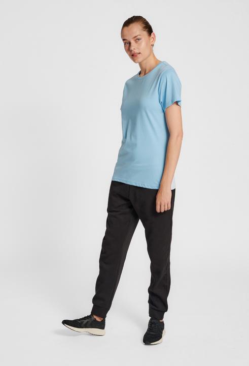 Actual product image hummel Hmlred Basic T-Shirt S/S Woman (XL)