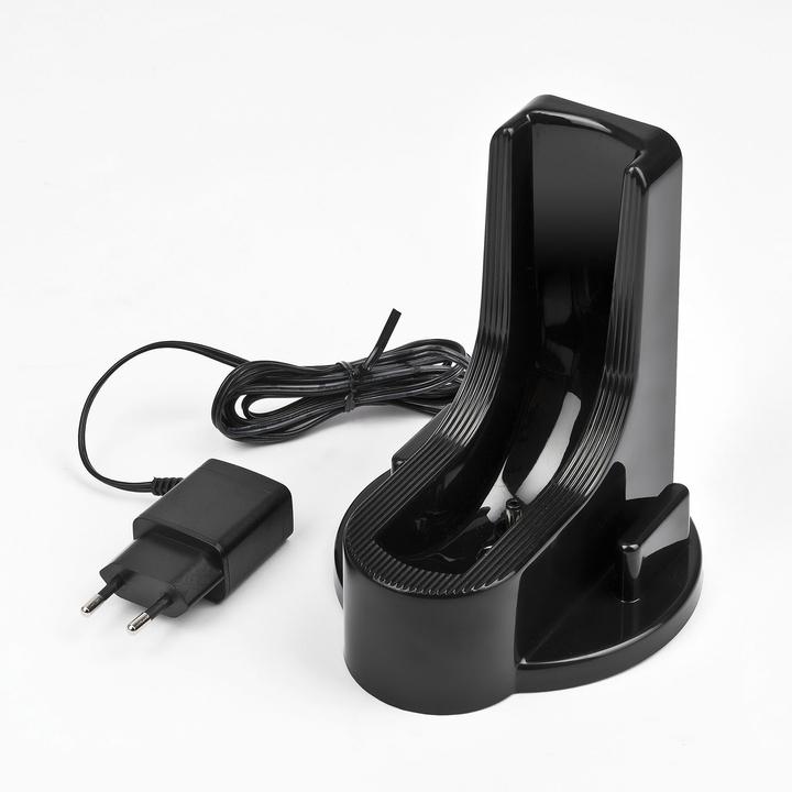 Actual product image Girmi AP1600 Portable Rechargeable Solid-Liquid Vacuum Cleaner