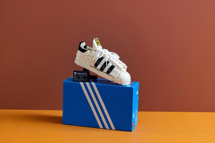 Image du produit LEGO Adidas Originals Superstar (10282, LEGO Icons)